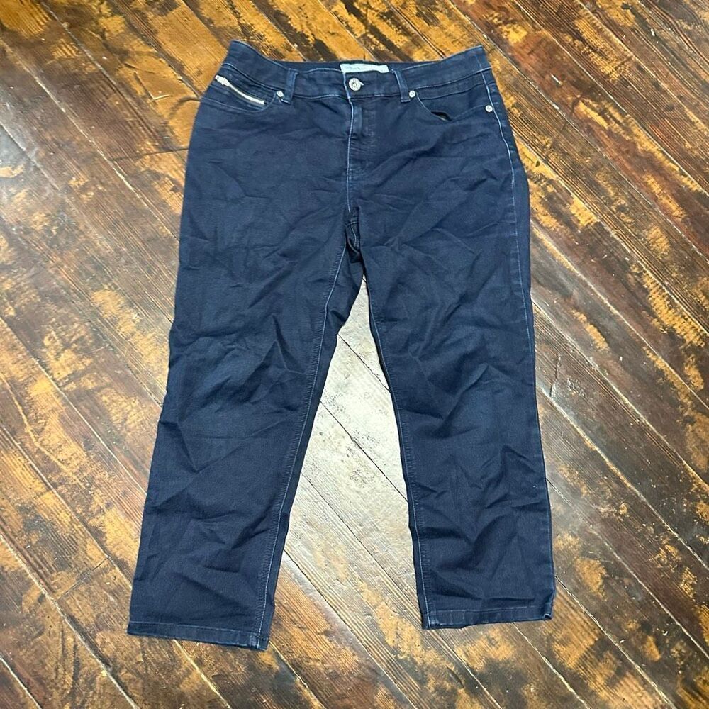 Chico’s platinum ultimate fit 0.5/6 normcore cropped jeans